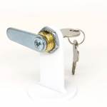  Почтовые замки Замок мебельный 16 мм 90° цвет золотой (артикул 0001 GL) цена в розницу 81 ру  замок.su (изображение №6)