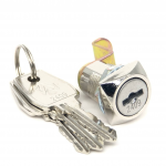 Почтовые замки Изогнутый ригель Замок мебельный 0802  20/90° ригель изогнут на  15 мм 3 кл. (артикул 0358) цена в розницу 136 ру  замок.su (изображение №3)